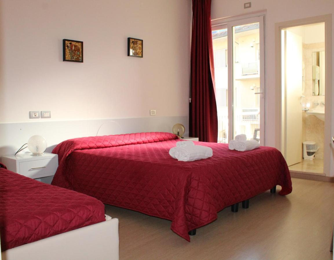 Hotel Morolli Rimini Exterior photo